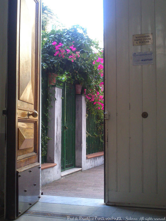 Bed & Breakfast Bonaventura Salernes Extérieur photo